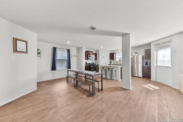 $1,785 | 1006 Pacific Monarch, San Antonio, TX 78253