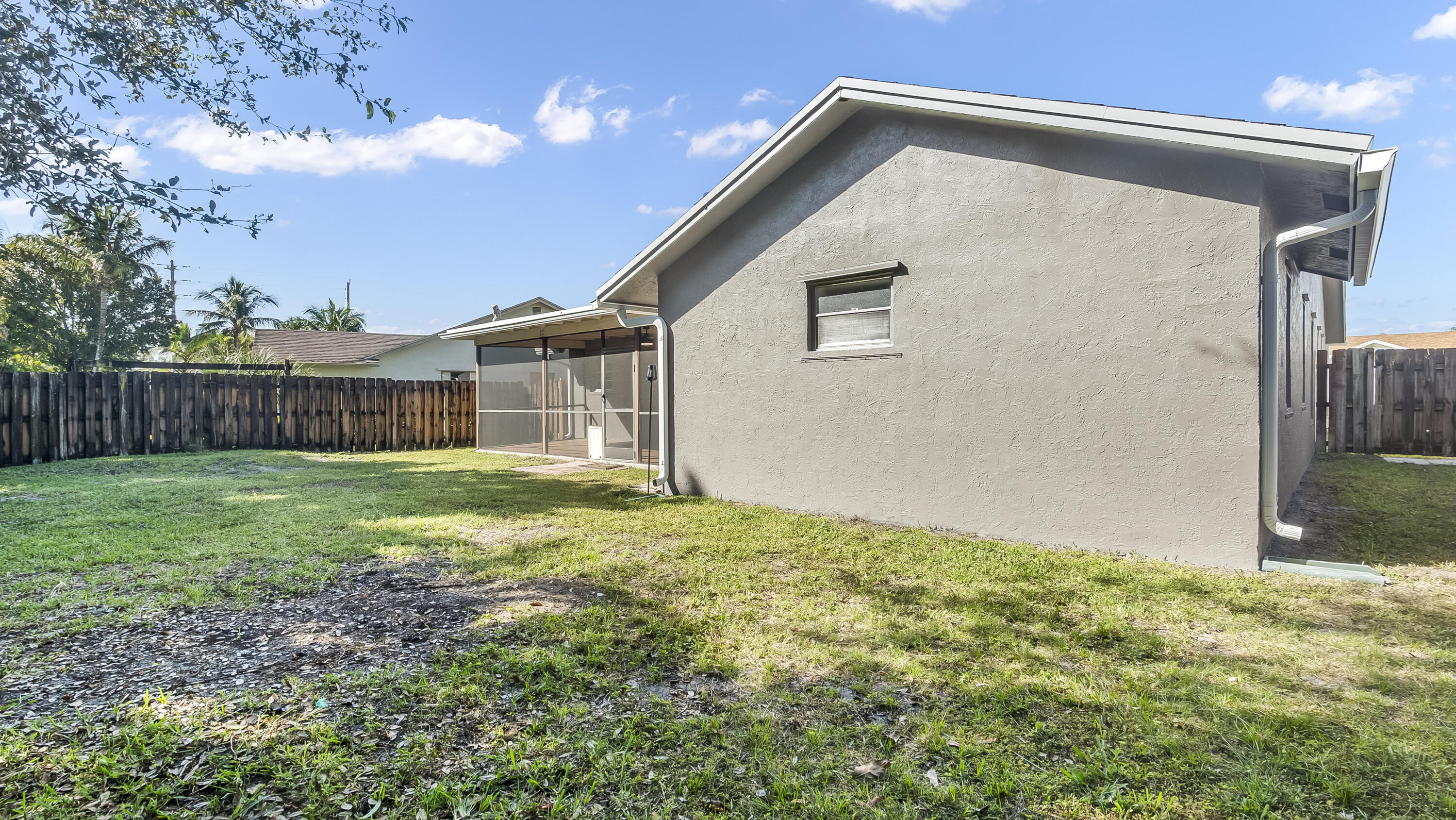 23146 Southwest 53rd Avenue Boca Raton, FL 33433 - Photo 32 of 34 Backyard