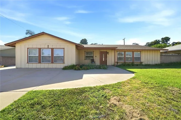 $629,900 | 682 South Belden Street, Rialto, CA 92376