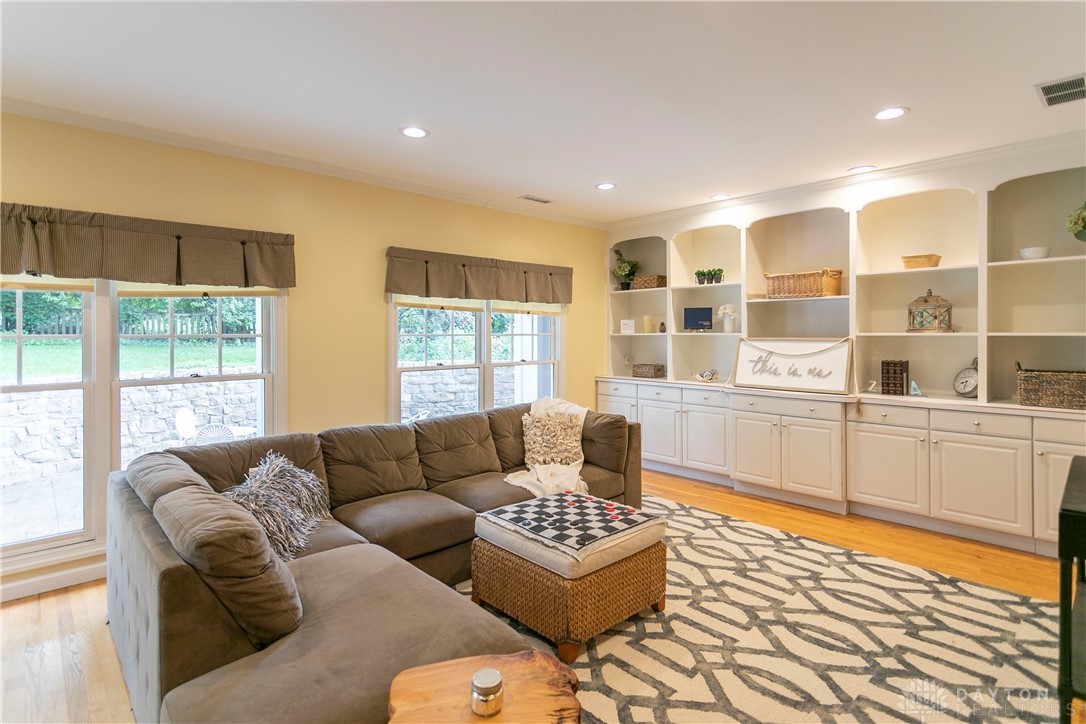 655 Garden Road Dayton, OH 45419 - Photo 18 of 44 Gallery Image 18