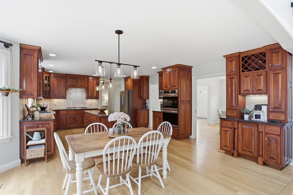 88 Drumlin Hill Road Bolton, MA 01740 - Photo 12 of 42