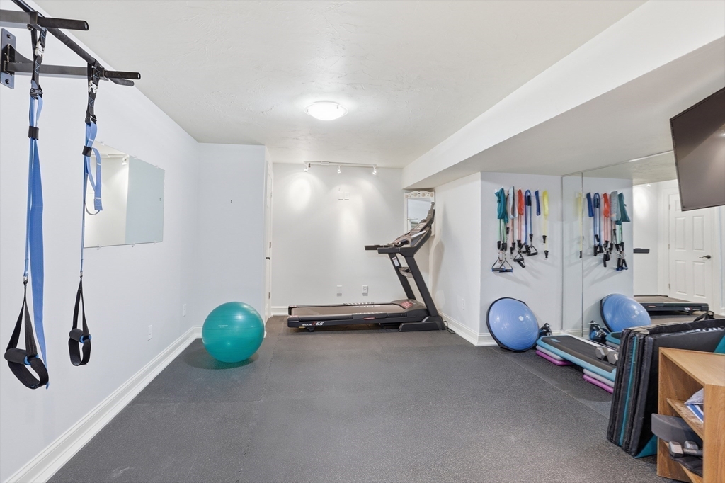 88 Drumlin Hill Road Bolton, MA 01740 - Photo 31 of 42