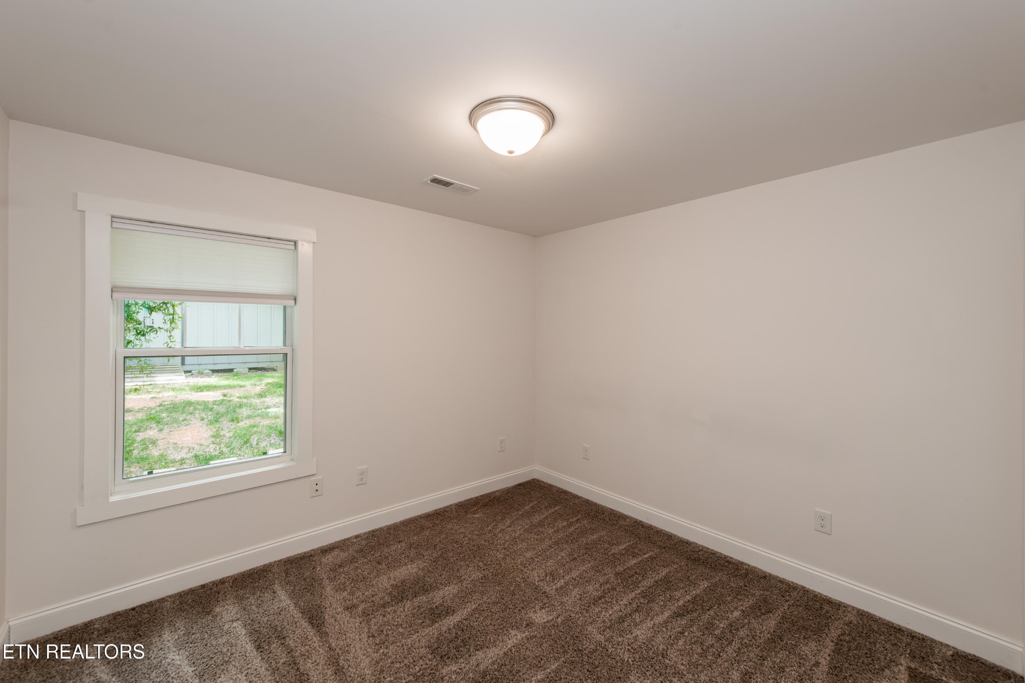 10426 Rather Road Knoxville, TN 37931 - Photo 16 of 29 Gallery Image 16