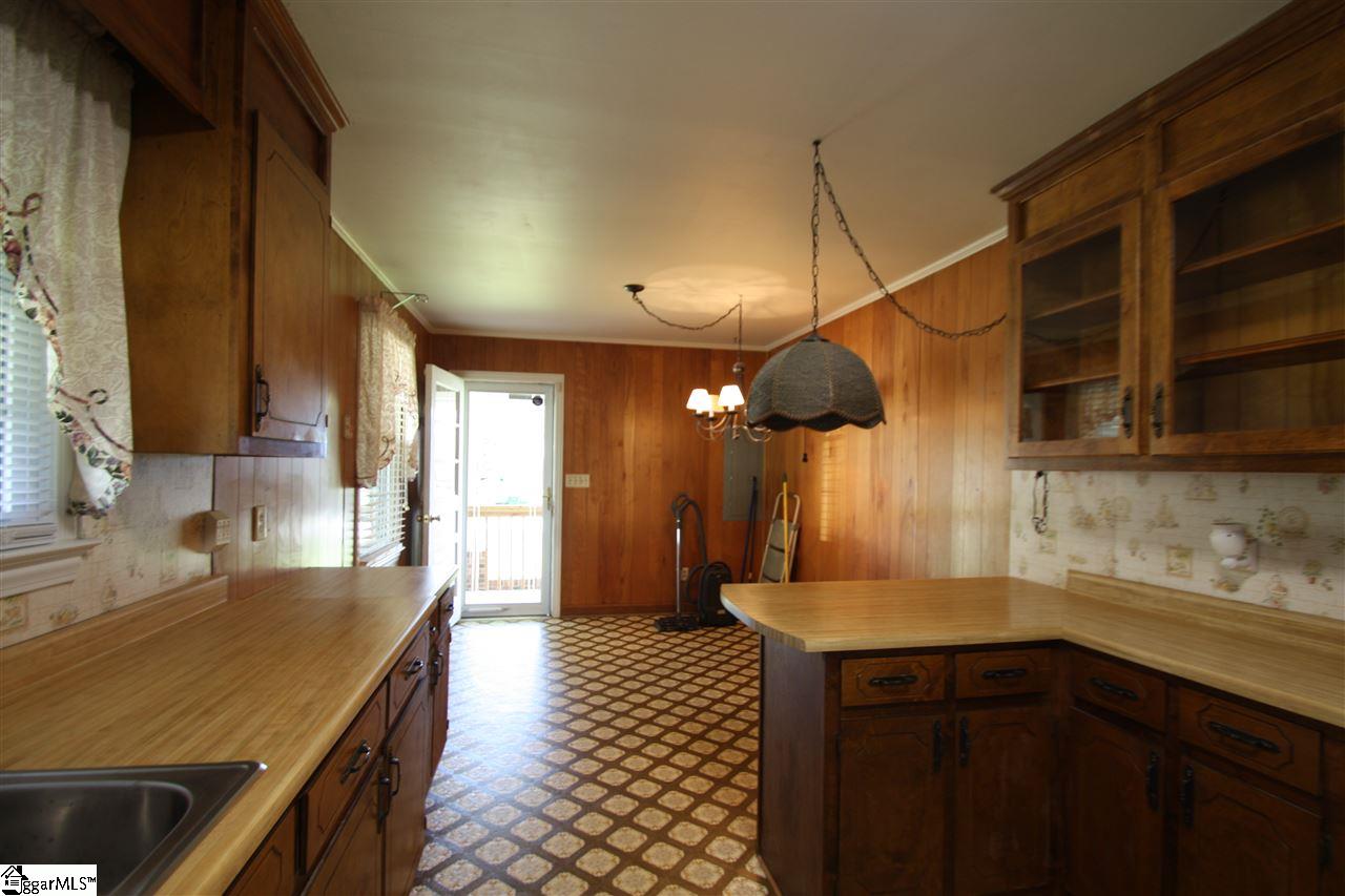 109 Mayfield Road Simpsonville, SC 29681 - Photo 8 of 21 Gallery Image 8