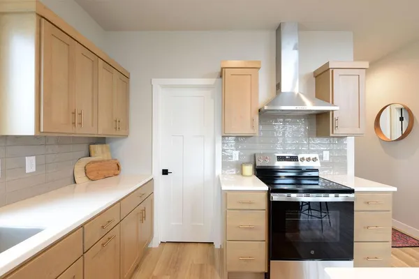 $625,000 | 6914 3rd Street Northwest, Moorhead, MN 56560