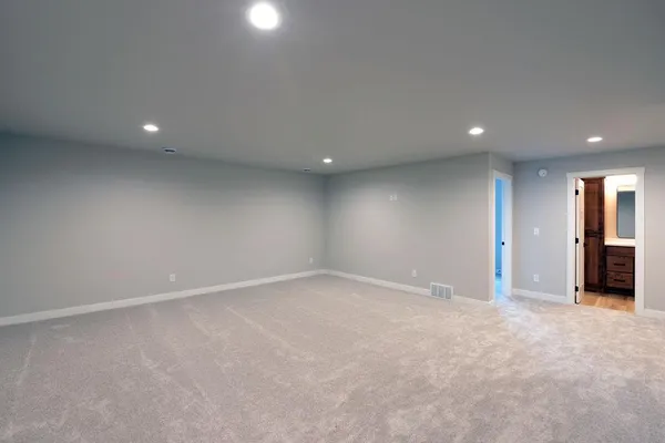 $625,000 | 6914 3rd Street Northwest, Moorhead, MN 56560