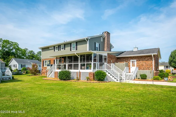 $549,000 | 552 Lamont Street, Belhaven, NC 27810