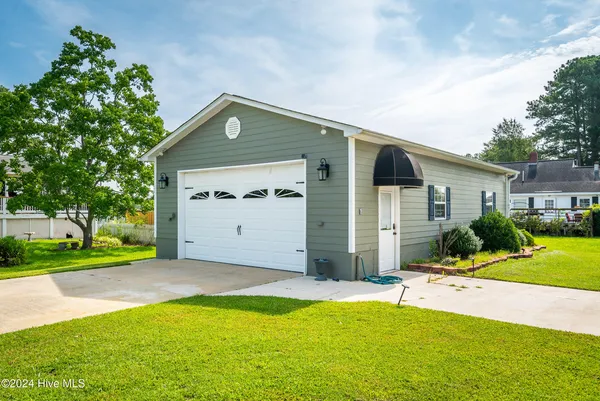 $549,000 | 552 Lamont Street, Belhaven, NC 27810