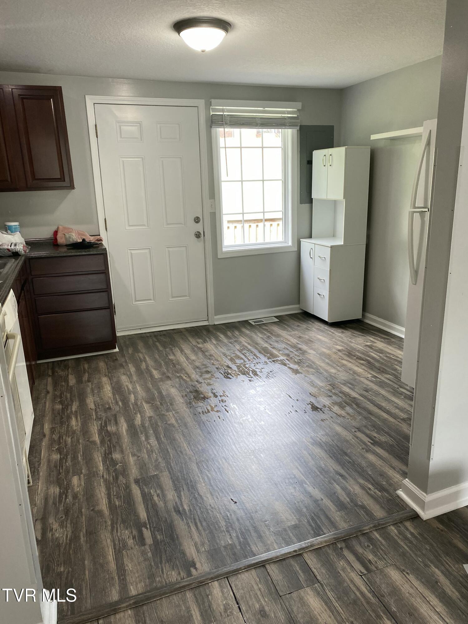 2426 Old Lewis Road, Unit 2B Johnson City, TN 37601 - Photo 14 of 47 70983035040__F52909DD-F249-4E74-A954-795