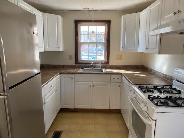 9 Princess Lane Epsom, NH 03234 - Photo 11 of 30