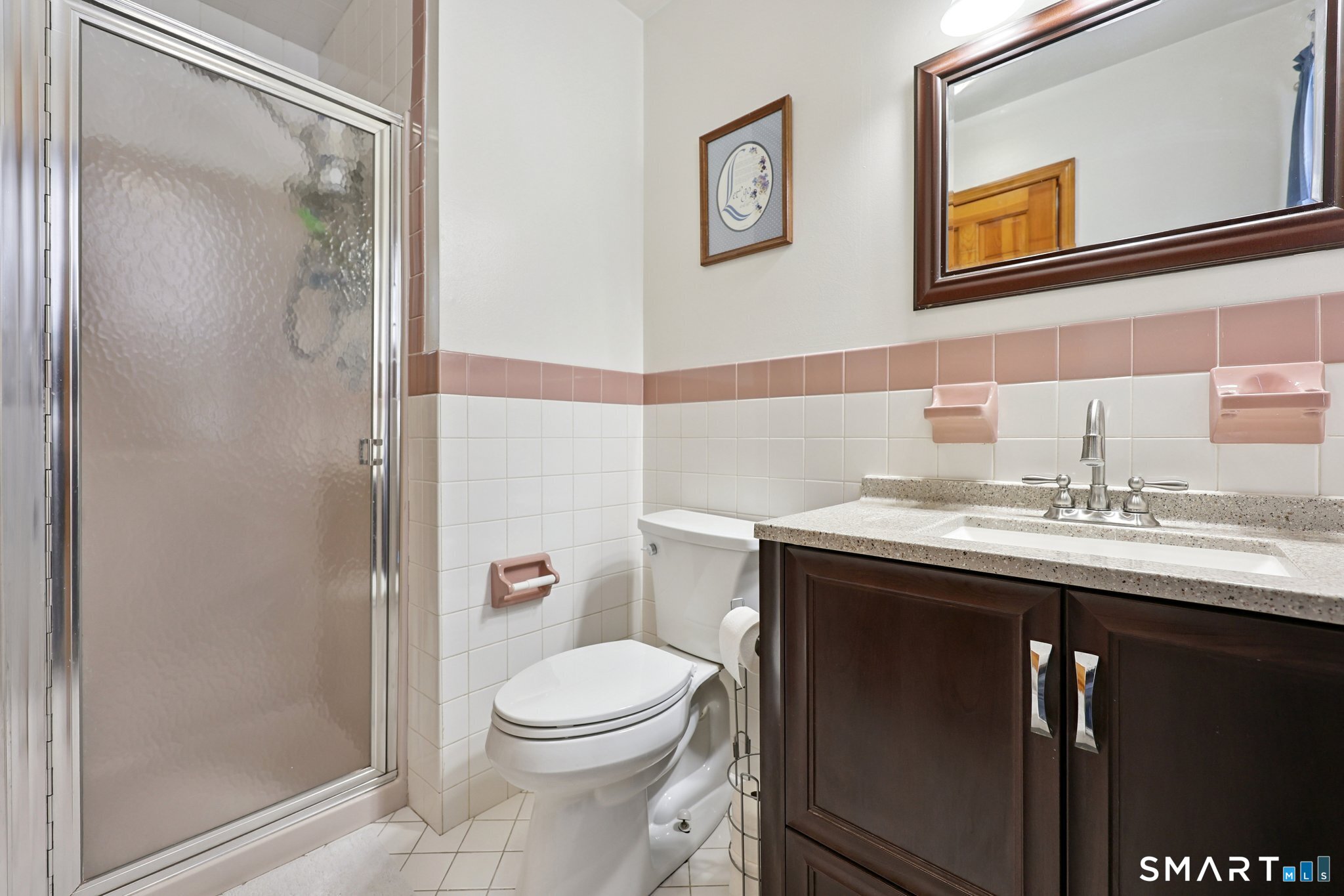 36 Bigelow Road New Fairfield, CT 06812 - Photo 18 of 37 Main level full bath