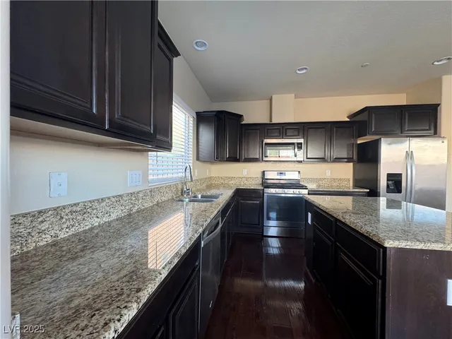 $2,250 | 2640 Courgette Way, Henderson, NV 89044