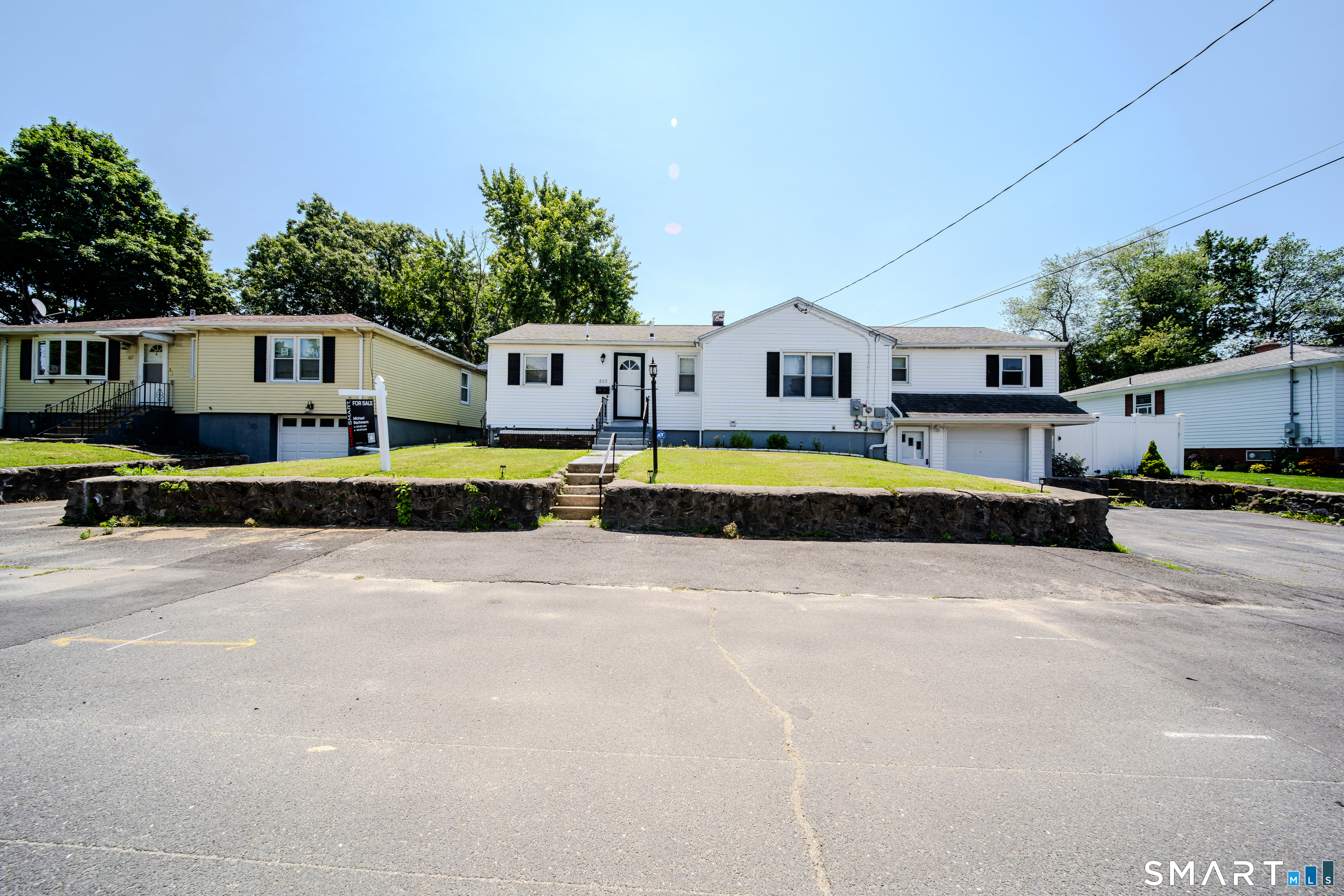 869 Washington Ave Extension Waterbury, CT 06708 - Photo 2 of 30