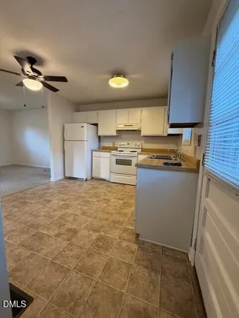 $1,225 | 735 North Main Street, Wake Forest, NC 27587