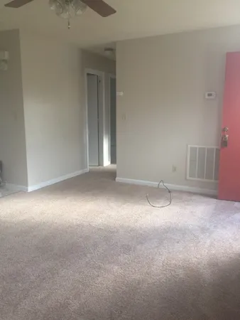 $1,225 | 735 North Main Street, Wake Forest, NC 27587