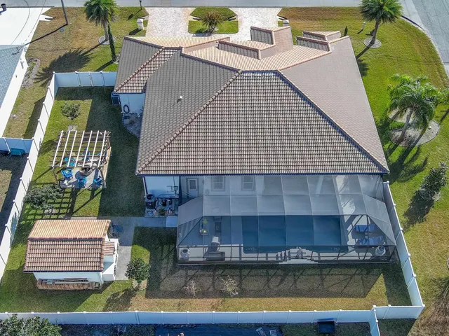 $775,000 | 1 Rockwell Lane, Palm Coast, FL 32164