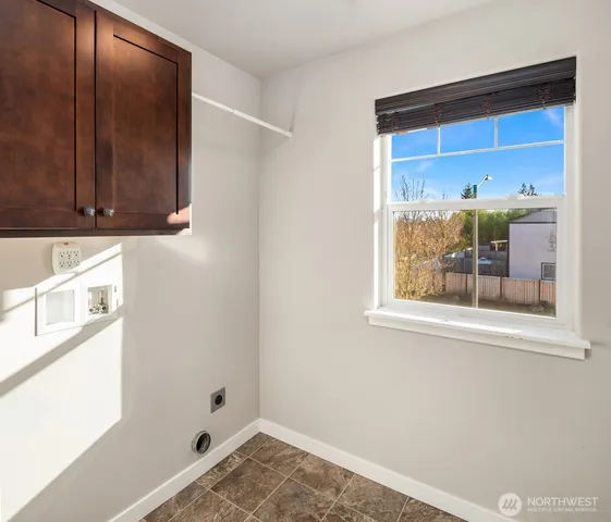 $549,950 | 14958 91st Avenue Southeast, Yelm, WA 98597