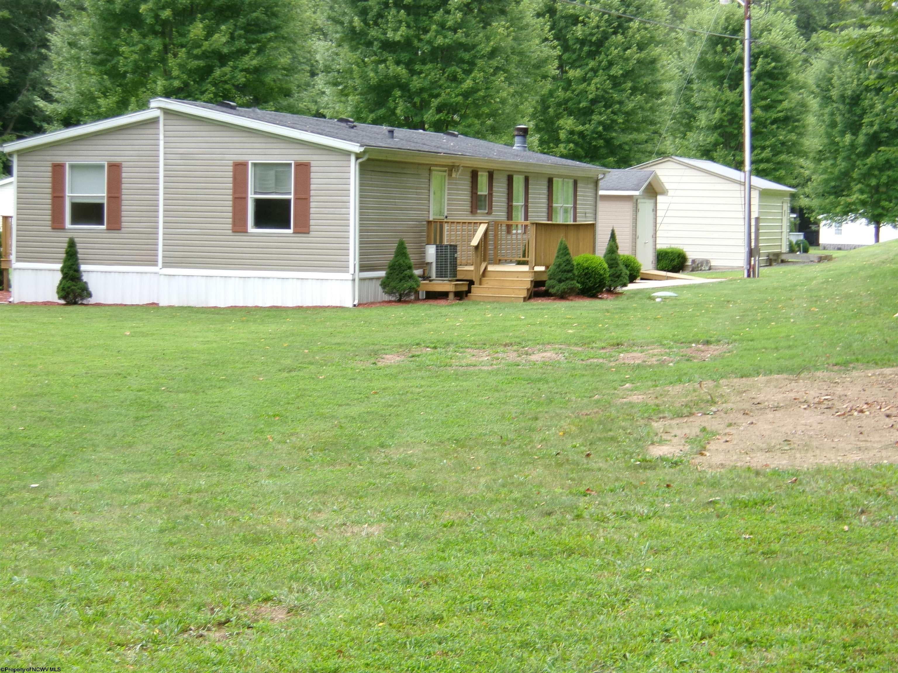 28 Line Fairmont, WV 26554 - Photo 14 of 41 Gallery Image 14