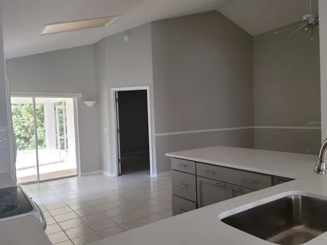 $420,000 | 938 Jadestone Circle, Orlando, FL 32828