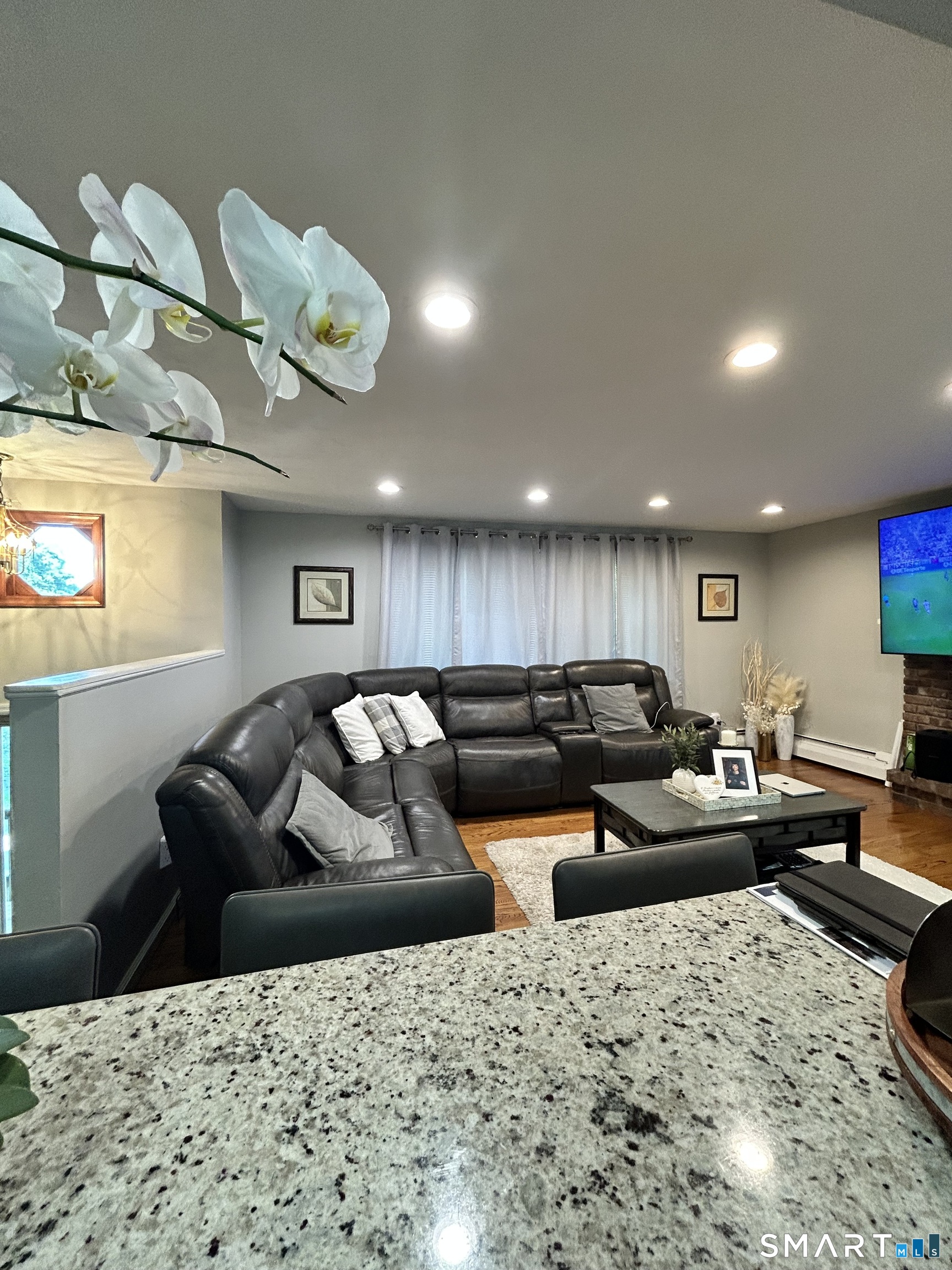 128 Rockwell Road Bethel, CT 06801 - Photo 16 of 29 Gallery Image 16