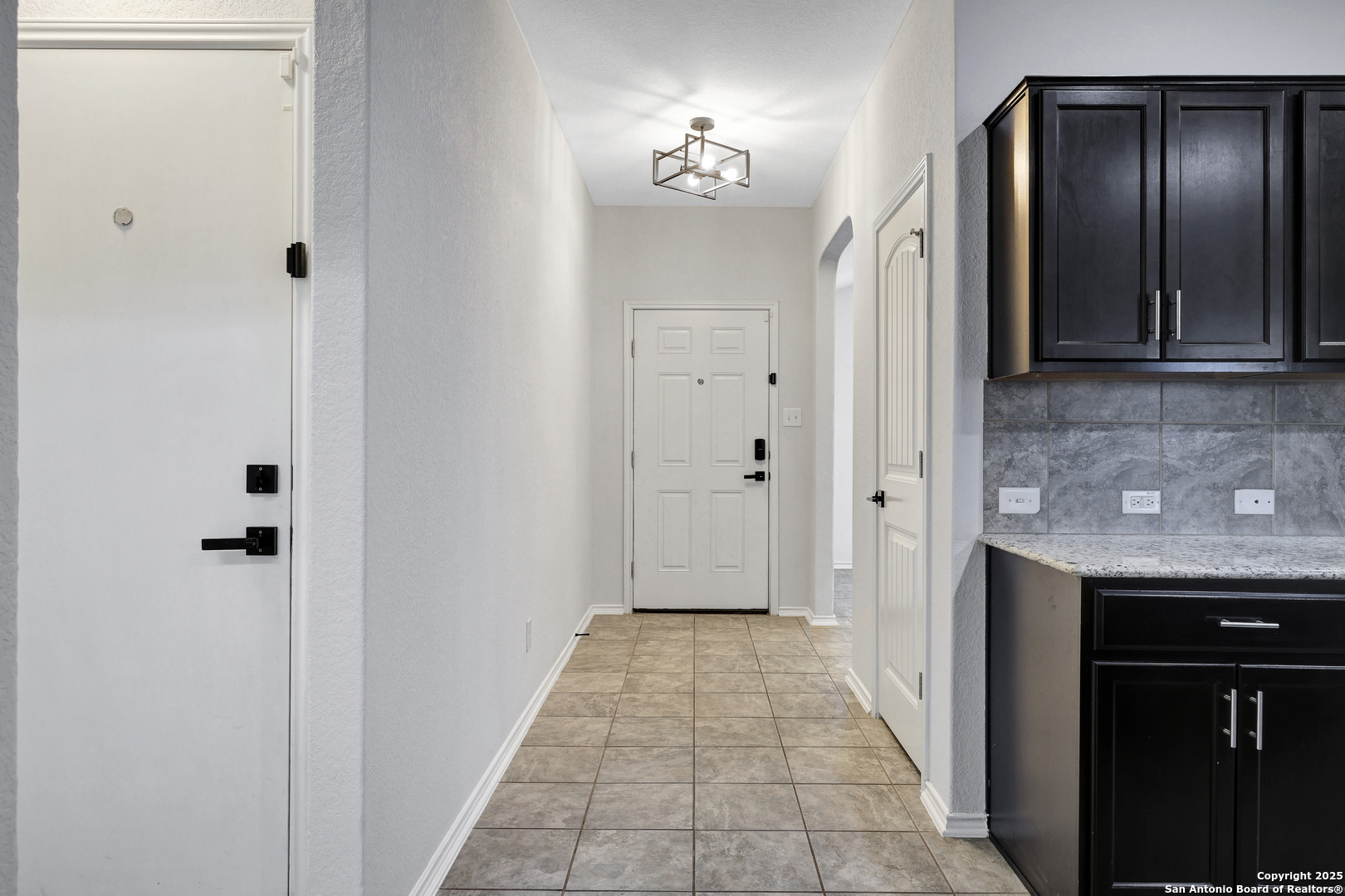 10550 Rhyder Ridge San Antonio, TX 78254 - Photo 2 of 22