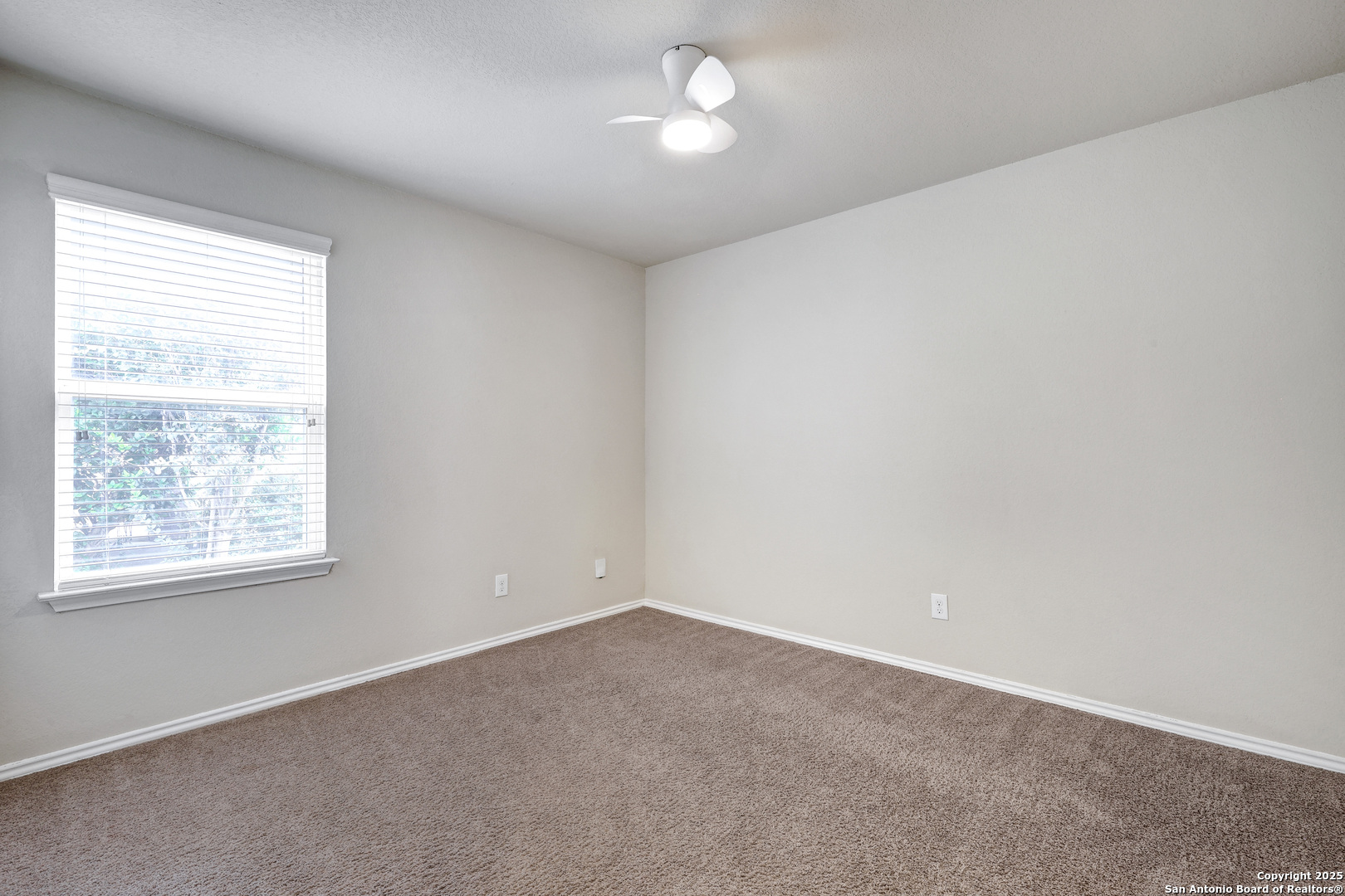 10550 Rhyder Ridge San Antonio, TX 78254 - Photo 9 of 22