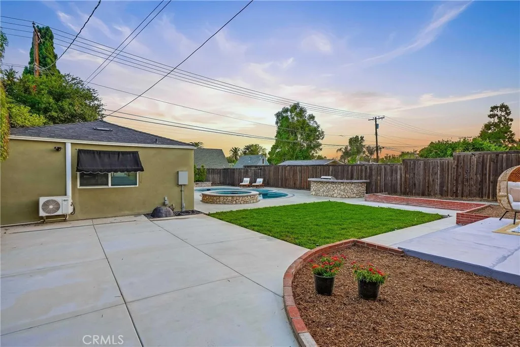 1770 Paloma Street Pasadena, CA 91104 - Photo 32 of 52 Gallery Image 32