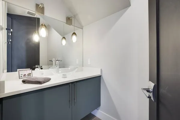 $8,500 | 1802 West 10th Street, Austin, TX 78703