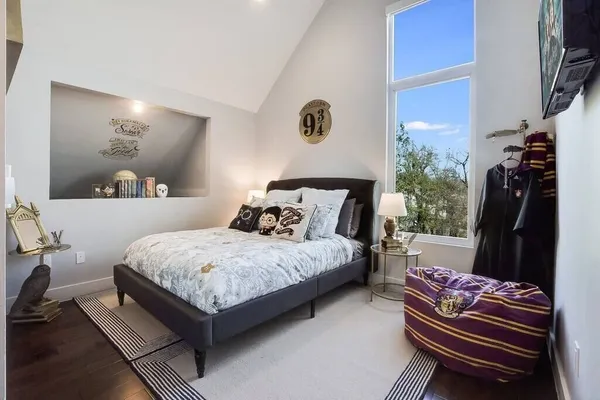 $8,500 | 1802 West 10th Street, Austin, TX 78703