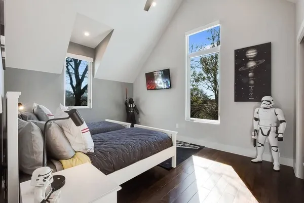 $8,500 | 1802 West 10th Street, Austin, TX 78703