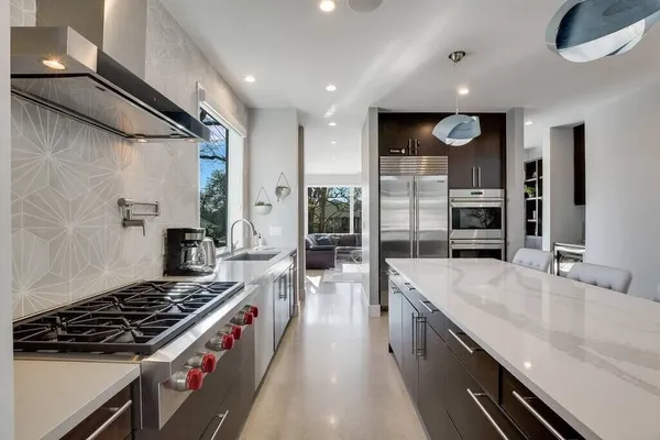 $8,500 | 1802 West 10th Street, Austin, TX 78703