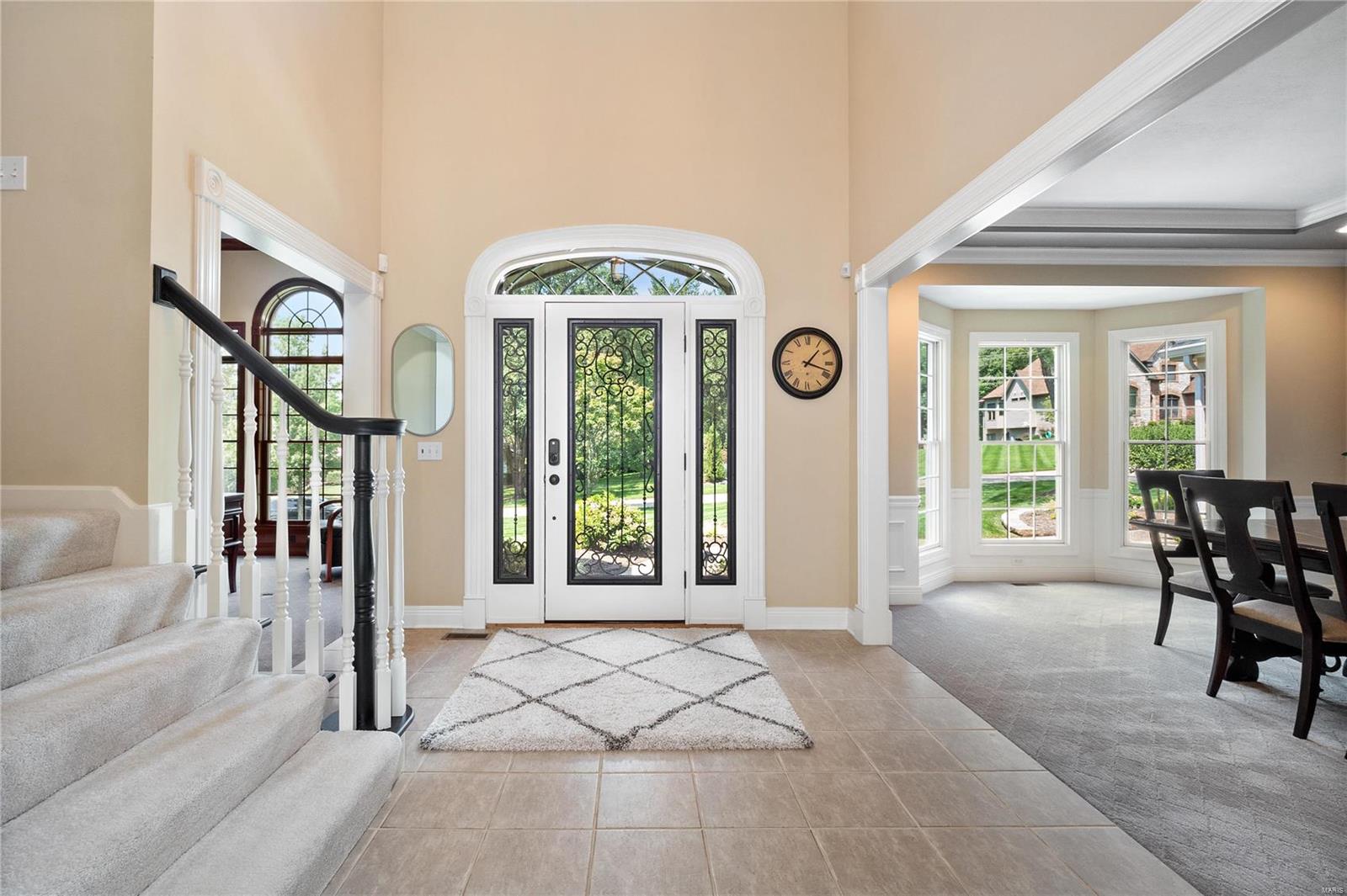 13 Georgetown Road Chesterfield, MO 63017 - Photo 4 of 62