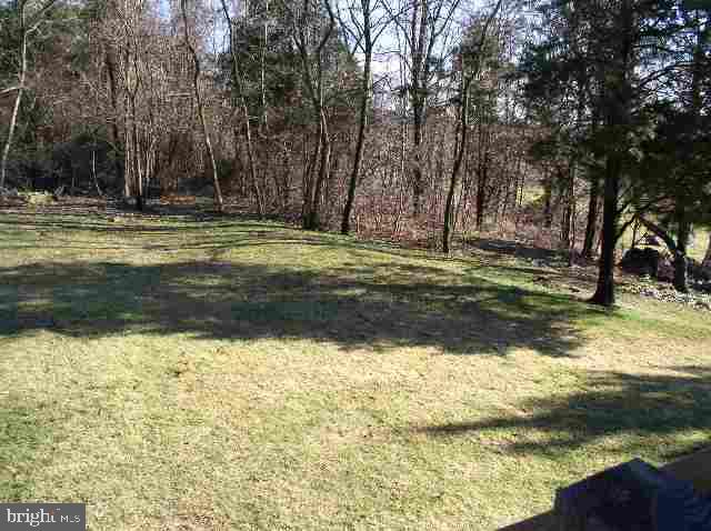 100 Willis Road Newville, PA 17241 - Photo 8 of 9 Gallery Image 8