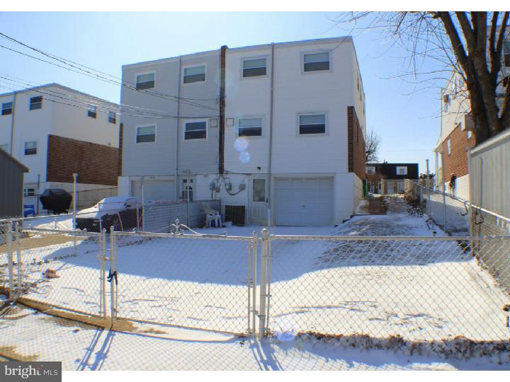 3429 Holyoke Road Philadelphia, PA 19114 - Photo 22 of 23 Exterior Back