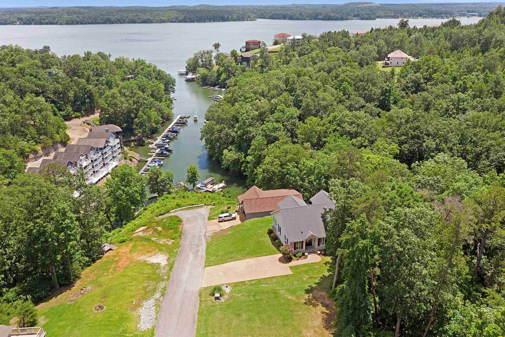 0 Light Pointe Point Savannah, TN 38372 - Photo 1 of 12 Gallery Image 1