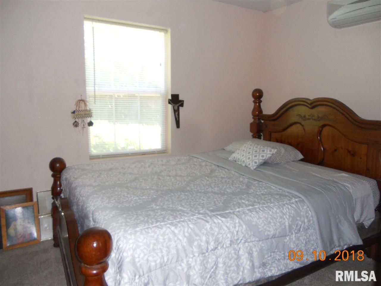 2785 East County Road Tennessee, IL 62374 - Photo 8 of 15 Gallery Image 8