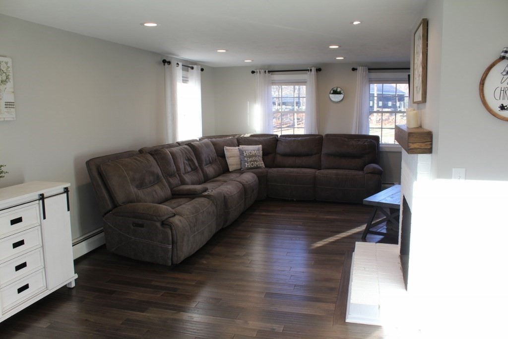 47 Old Coach Road Barre, MA 01005 - Photo 11 of 31 a living room with furniture and a wooden floor