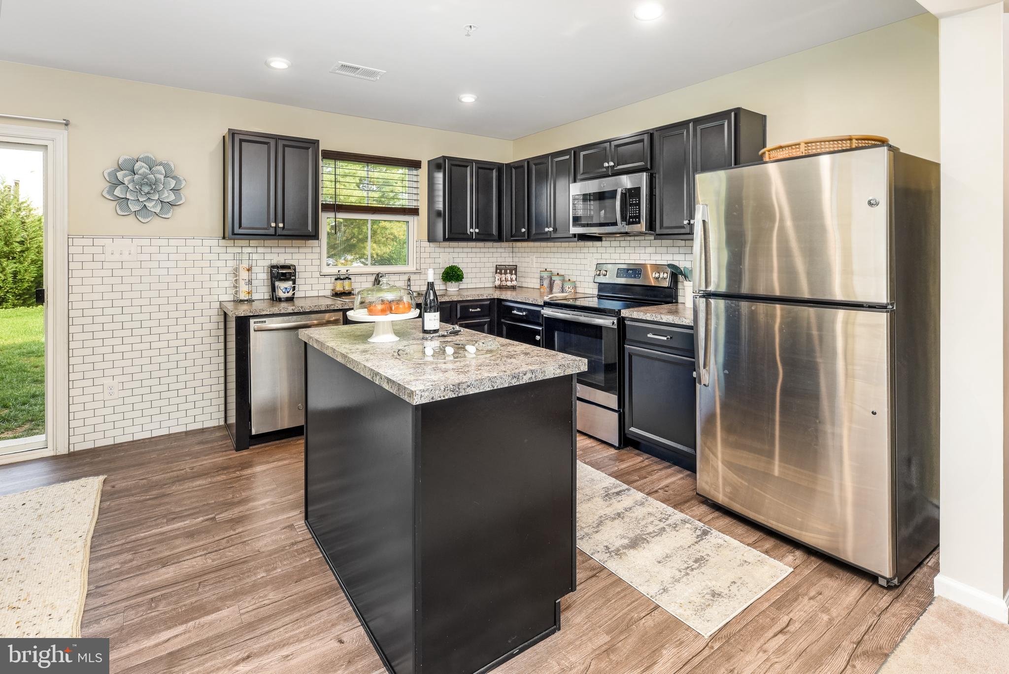 70 Azalea Circle Elkton, MD 21921 - Photo 5 of 22 Kitchen with island