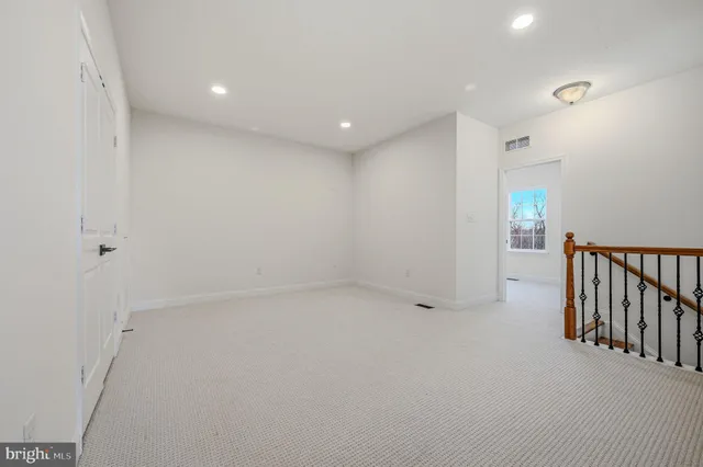 $769,900 | 271 Grove View Drive, Hockessin, DE 19707