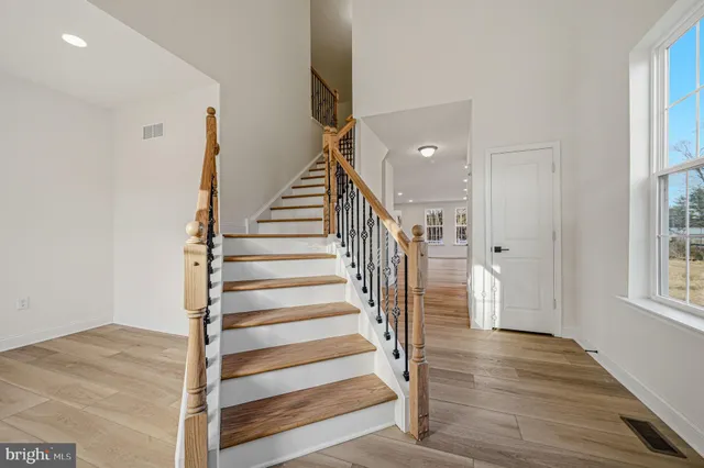 $769,900 | 271 Grove View Drive, Hockessin, DE 19707