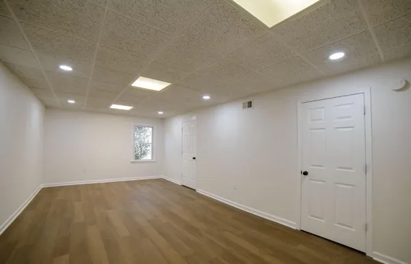 $689,000 | 1190 St Ives Court, Suwanee, GA 30024