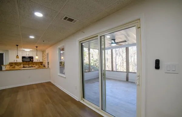 $689,000 | 1190 St Ives Court, Suwanee, GA 30024