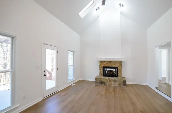 $689,000 | 1190 St Ives Court, Suwanee, GA 30024