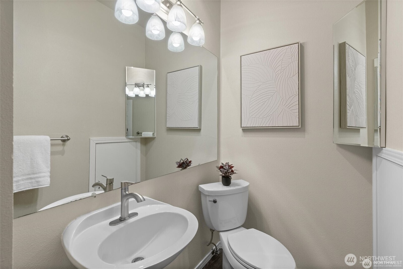 10909 Avondale Road Northeast, Unit R170 Redmond, WA 98052 - Photo 15 of 17