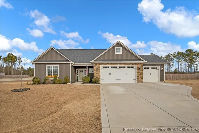 $395,000 | 1605 Lizzie Lou Court, Hope Mills, NC 28348