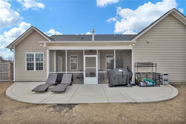 $395,000 | 1605 Lizzie Lou Court, Hope Mills, NC 28348