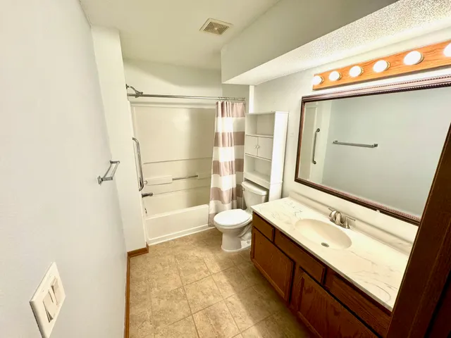 $224,900 | 907 Fox Creek Drive, Unit 2, Watertown, WI 53098