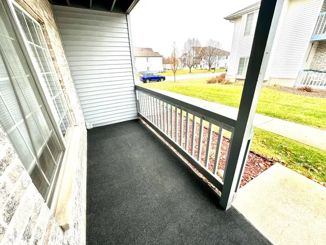 $224,900 | 907 Fox Creek Drive, Unit 2, Watertown, WI 53098