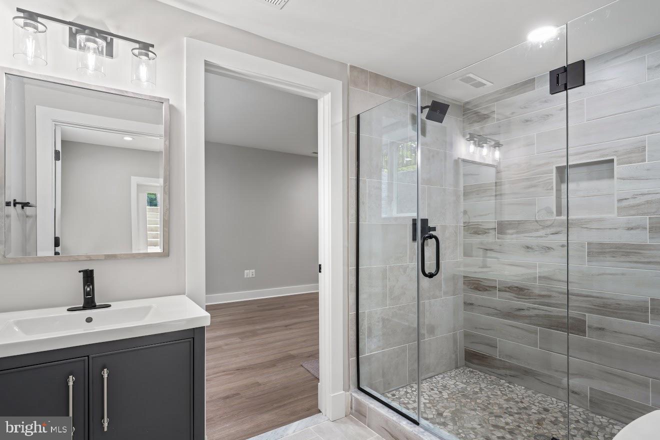 5700 Colchester Road Fairfax, VA 22030 - Photo 57 of 77 Basement bathroom