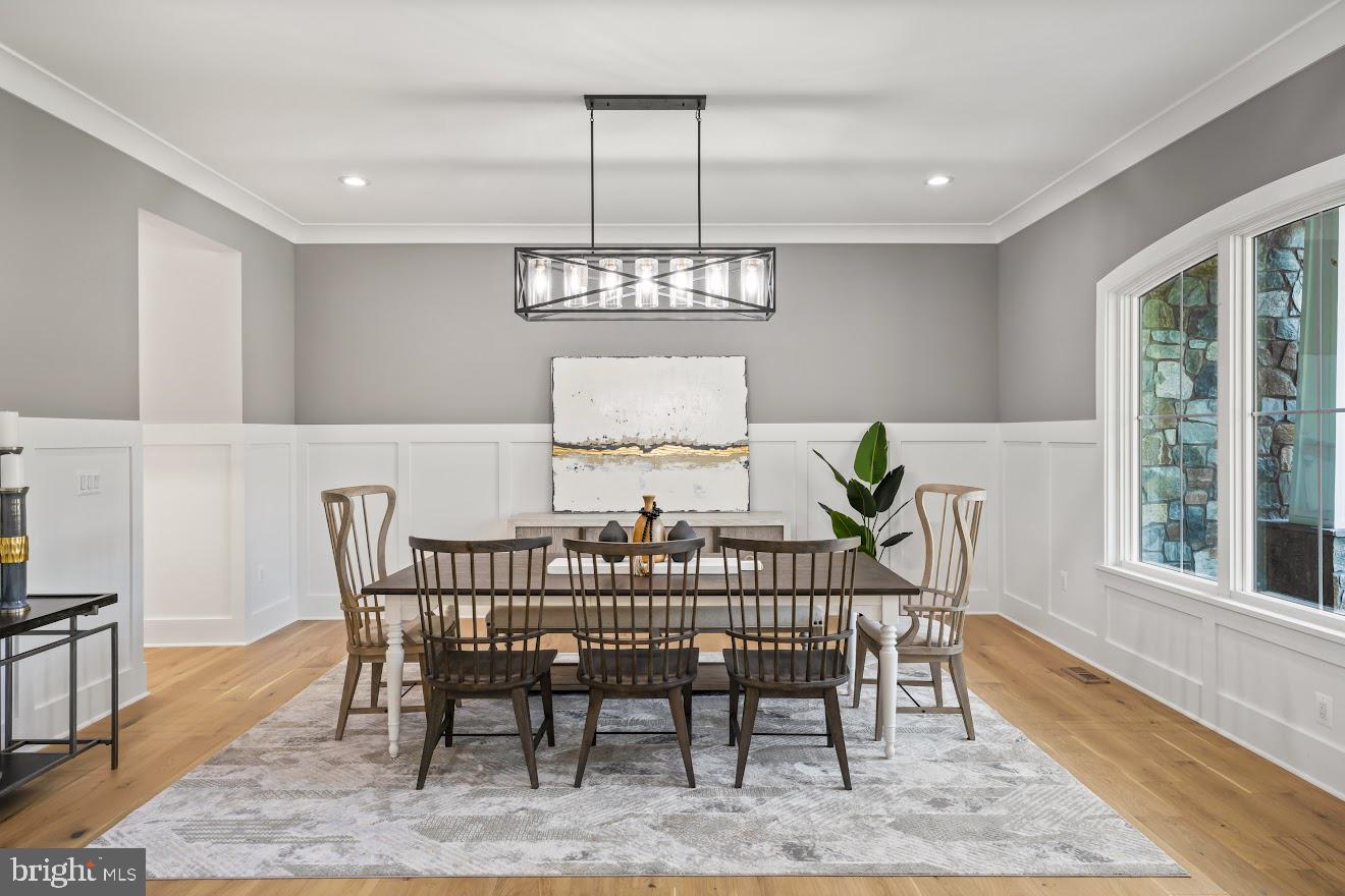5700 Colchester Road Fairfax, VA 22030 - Photo 6 of 77 Dining